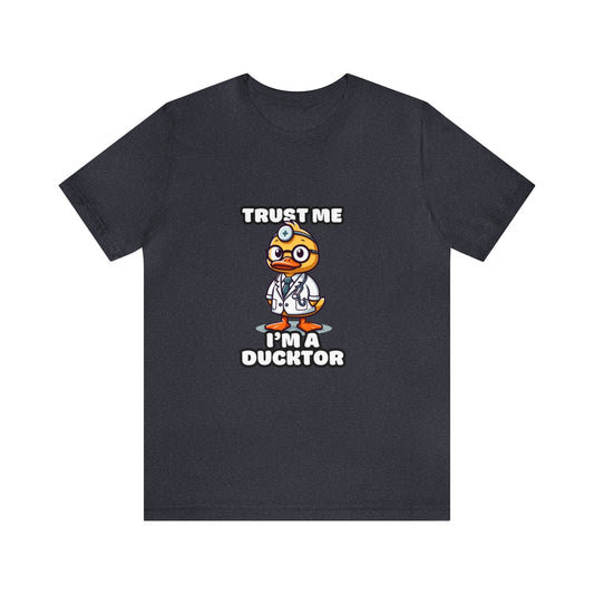 Trust Me, I'm A Ducktor - Duck T-shirt Ash Black / XS